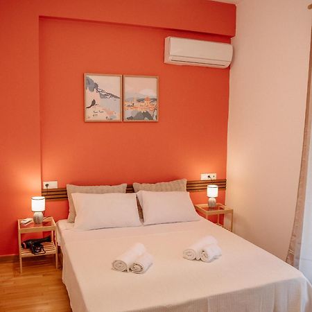 3Cs Athens Ampelokipoi Comfy Flat Ft Patio Airport Direct Day N Night Lejlighed Eksteriør billede